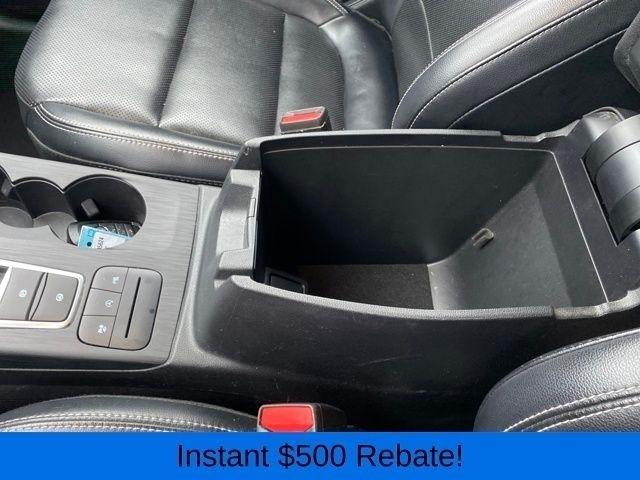 Ford Escape Titanium 4WD 2022