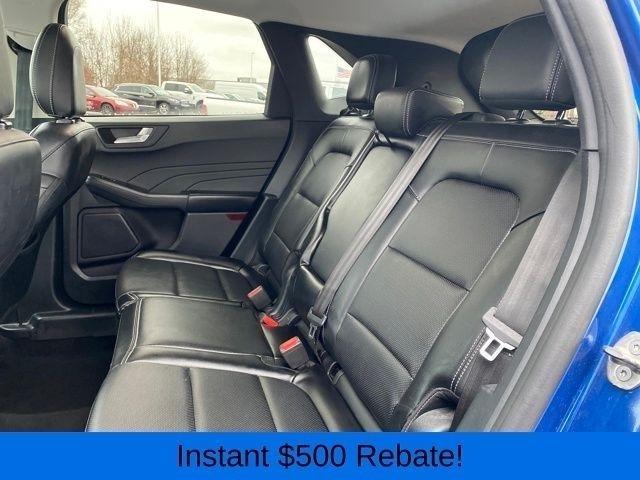 Ford Escape Titanium 4WD 2022