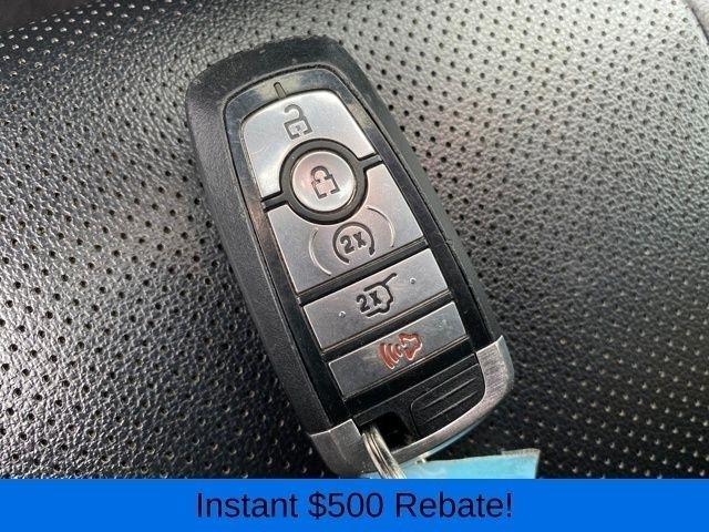 Ford Escape Titanium 4WD 2022