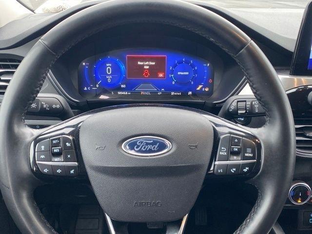 Ford Escape Titanium 4WD 2022