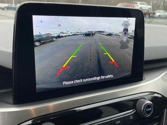 Ford Escape Titanium 4WD 2022