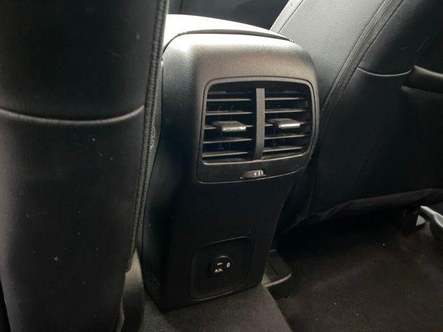 Ford Escape Titanium 4WD 2022