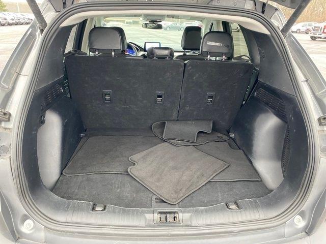 Ford Escape Titanium 4WD 2022