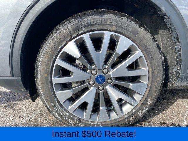 Ford Escape Titanium 4WD 2022