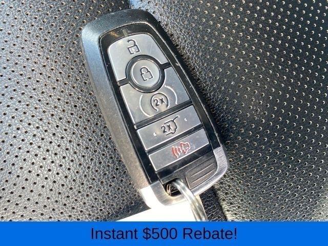 Ford Escape Titanium 4WD 2022