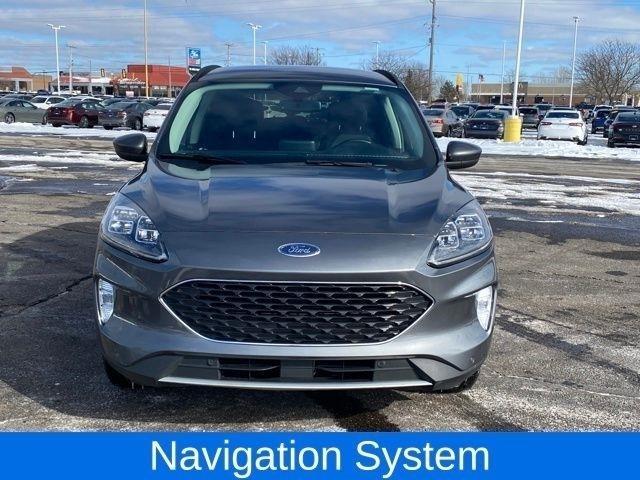 Ford Escape Titanium 4WD 2022