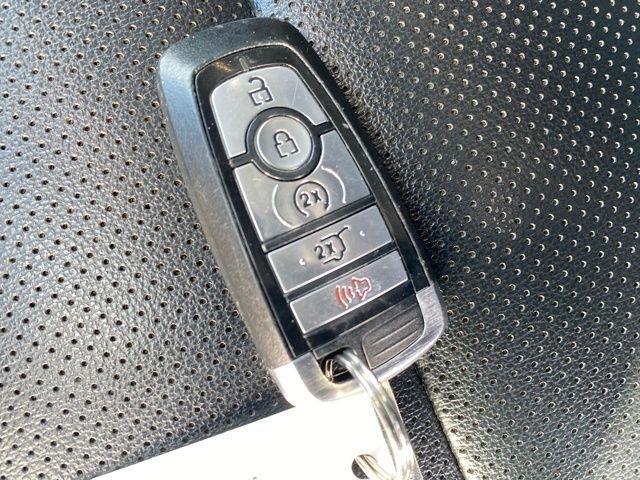 Ford Escape Titanium 4WD 2022