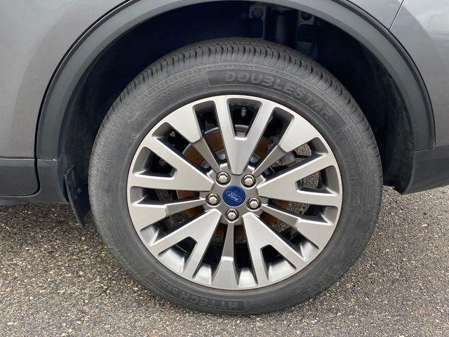 Ford Escape Titanium 4WD 2022