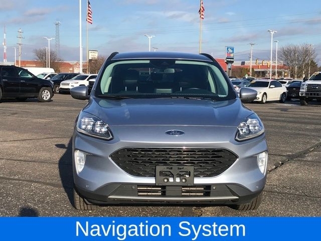 Ford Escape Titanium 4WD 2022