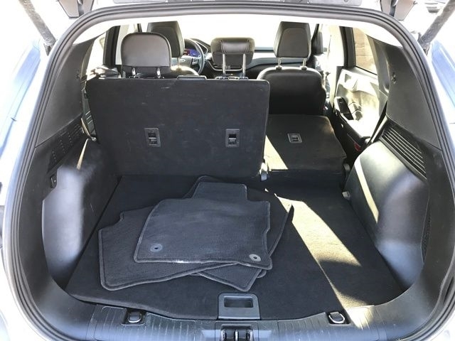 Ford Escape Titanium 4WD 2022