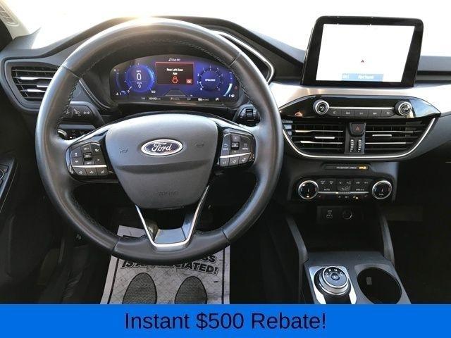 Ford Escape Titanium 4WD 2022