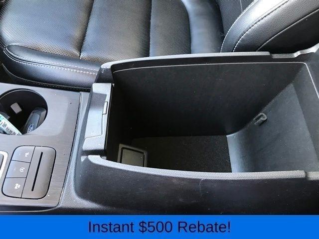 Ford Escape Titanium 4WD 2022