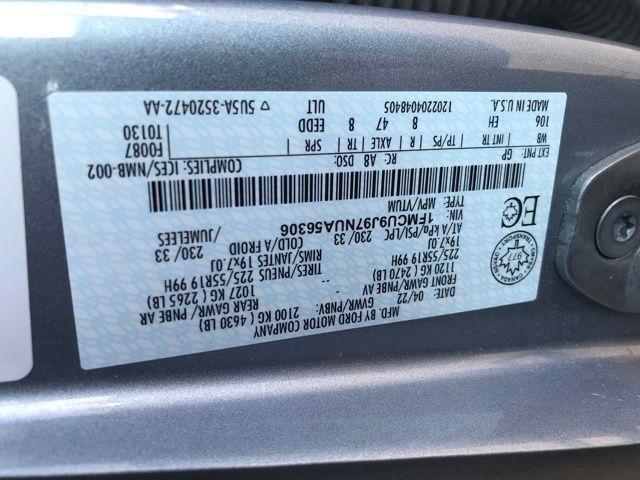 Ford Escape Titanium 4WD 2022