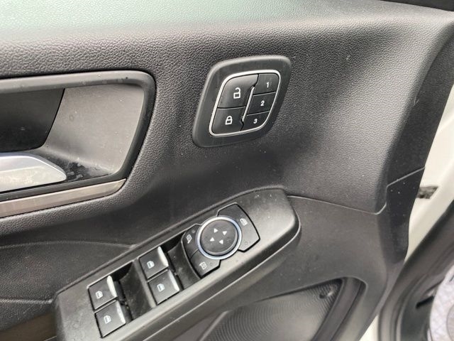 Ford Escape Titanium 4WD 2022