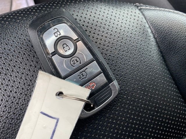 Ford Escape Titanium 4WD 2022