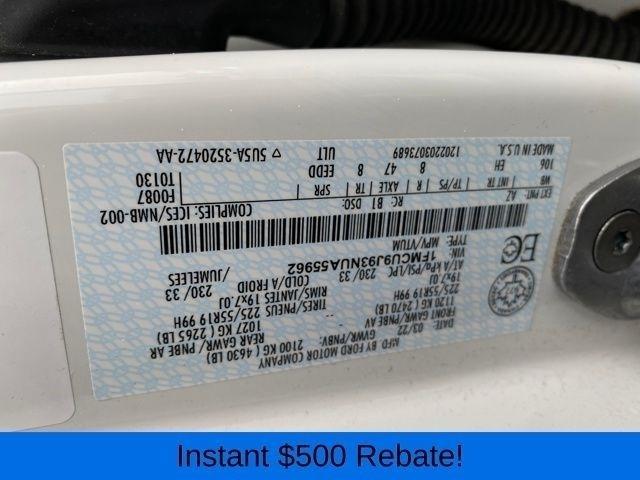 Ford Escape Titanium 4WD 2022