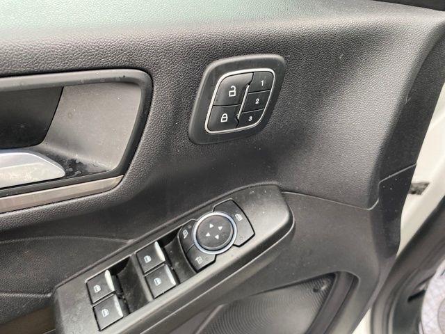 Ford Escape Titanium 4WD 2022