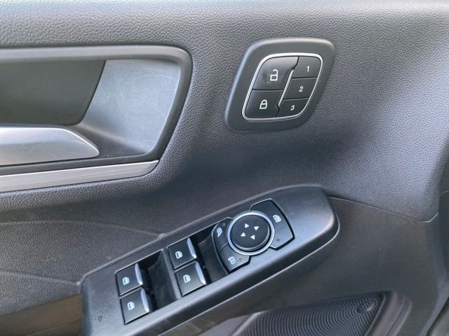 Ford Escape Platinum AWD 2023