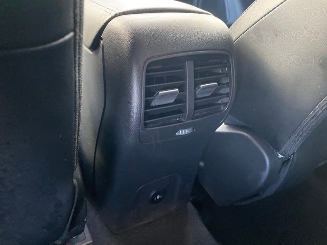 Ford Escape Platinum AWD 2023