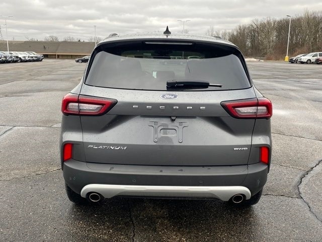 Ford Escape Platinum AWD 2023