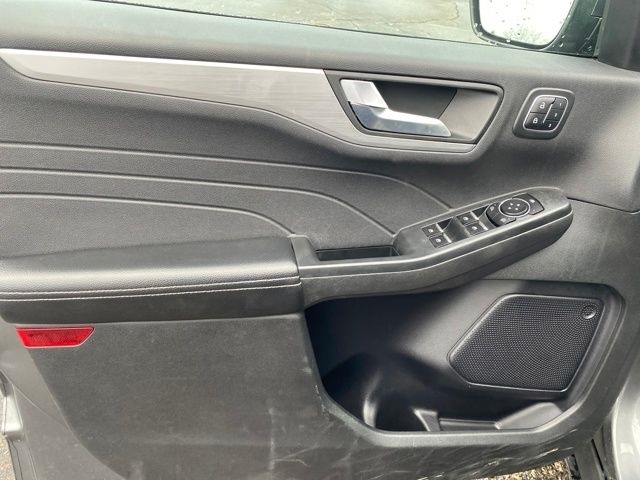 Ford Escape Platinum AWD 2023