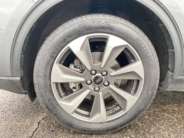 Ford Escape Platinum AWD 2023