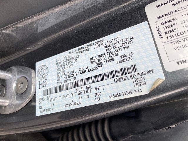 Ford Escape Platinum AWD 2023