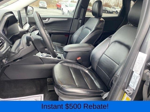 Ford Escape Platinum AWD 2023