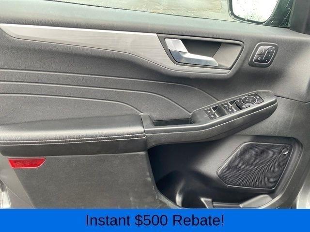 Ford Escape Platinum AWD 2023