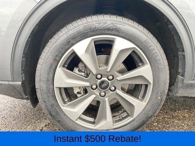 Ford Escape Platinum AWD 2023