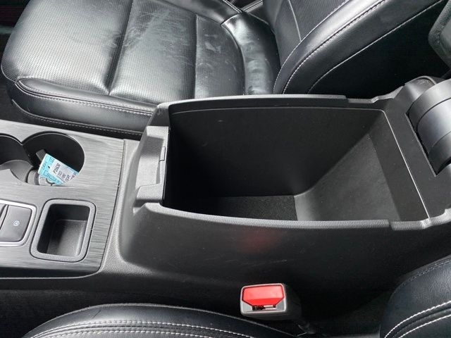 Ford Escape Platinum AWD 2023