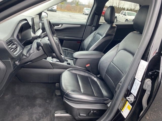 Ford Escape Platinum AWD 2023