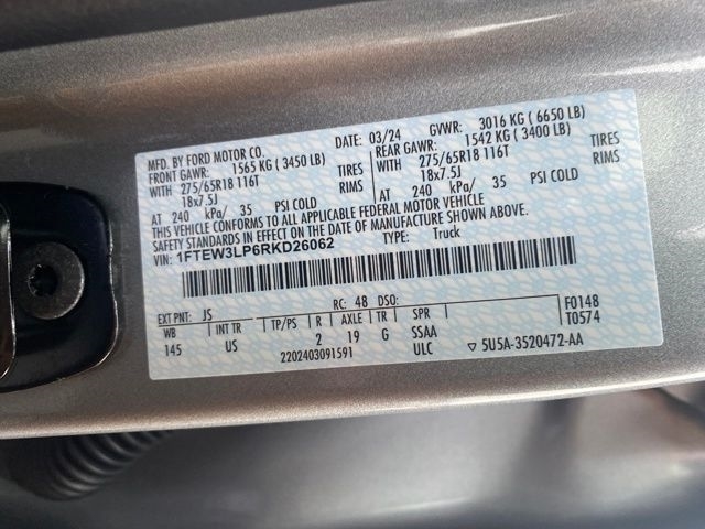 Ford F-150 XLT SuperCrew 4WD 2024