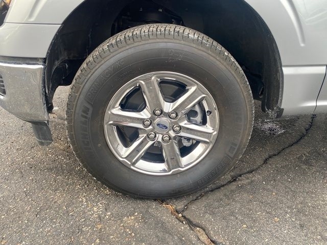 Ford F-150 XLT SuperCrew 4WD 2024