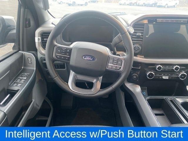 Ford F-150 XLT SuperCrew 4WD 2024