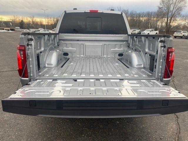 Ford F-150 XLT SuperCrew 4WD 2024