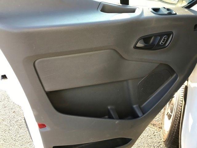 Ford Transit 250 Van 2024