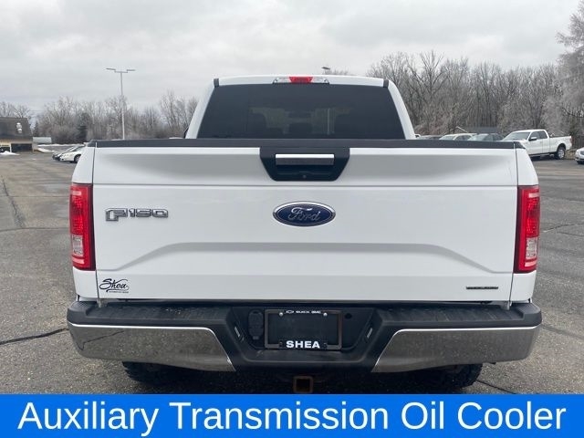 Ford F-150 XL SuperCrew 5.5-ft. Bed 4WD 2015