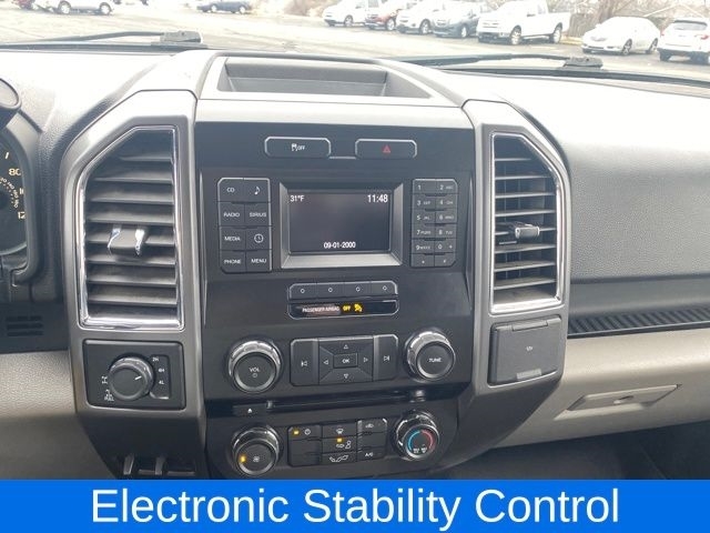 Ford F-150 XL SuperCrew 5.5-ft. Bed 4WD 2015