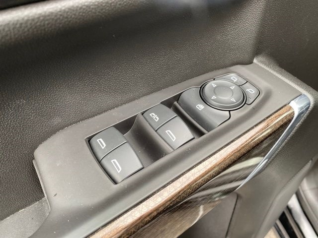 Chevrolet Silverado 1500 LT Trail Boss Crew Cab 4WD 2021