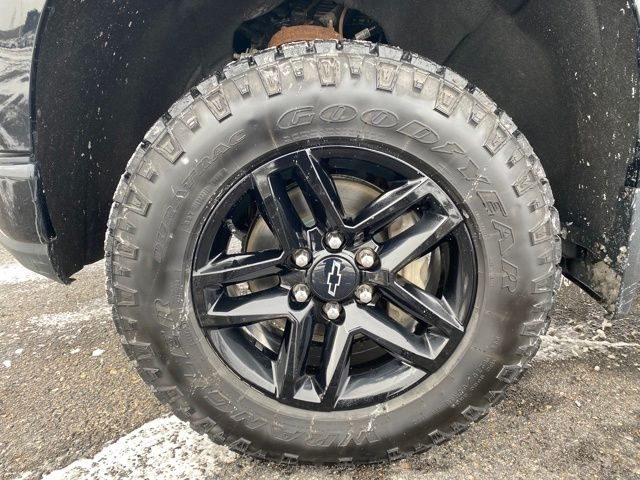 Chevrolet Silverado 1500 LT Trail Boss Crew Cab 4WD 2021