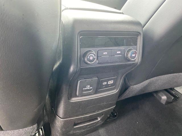 GMC Acadia SLT AWD 2023