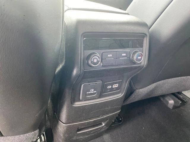 GMC Acadia SLT AWD 2023