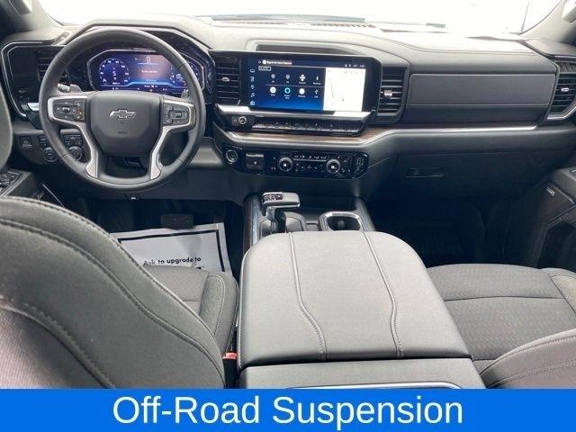 Chevrolet Silverado 1500 RST Crew Cab 4WD 2024