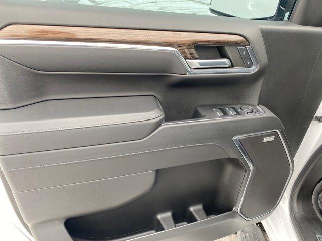 Chevrolet Silverado 1500 RST Crew Cab 4WD 2024