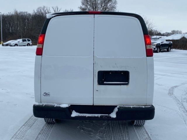 GMC Savana G2500 Cargo 2012
