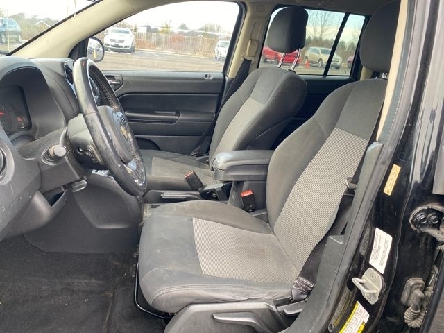 Jeep Compass Sport FWD 2011