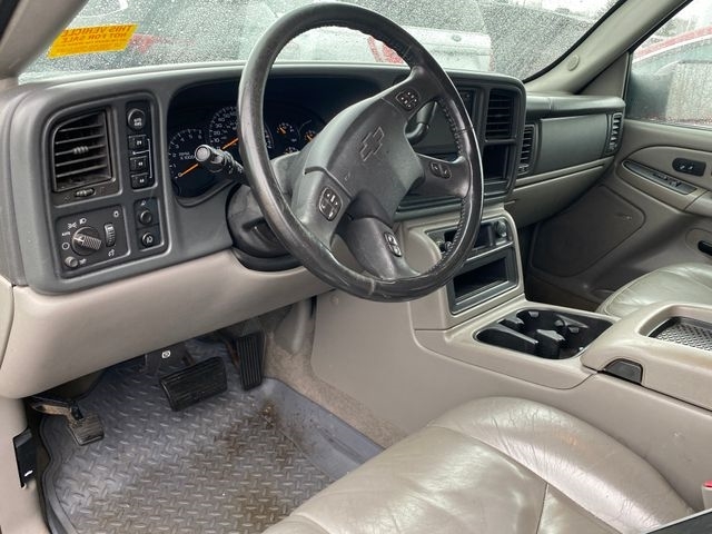 Chevrolet Avalanche 2500 4WD 2005