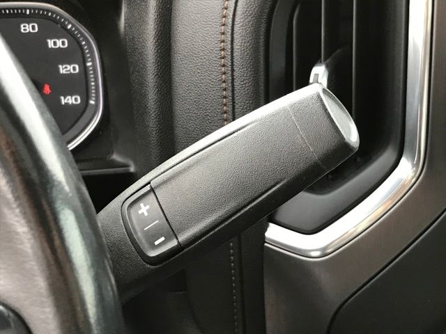 GMC Sierra 1500 AT4 Crew Cab Long Box 4WD 2020