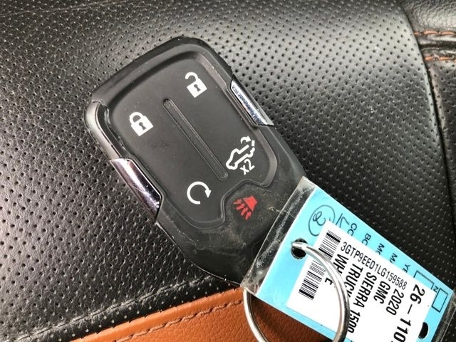 GMC Sierra 1500 AT4 Crew Cab Long Box 4WD 2020